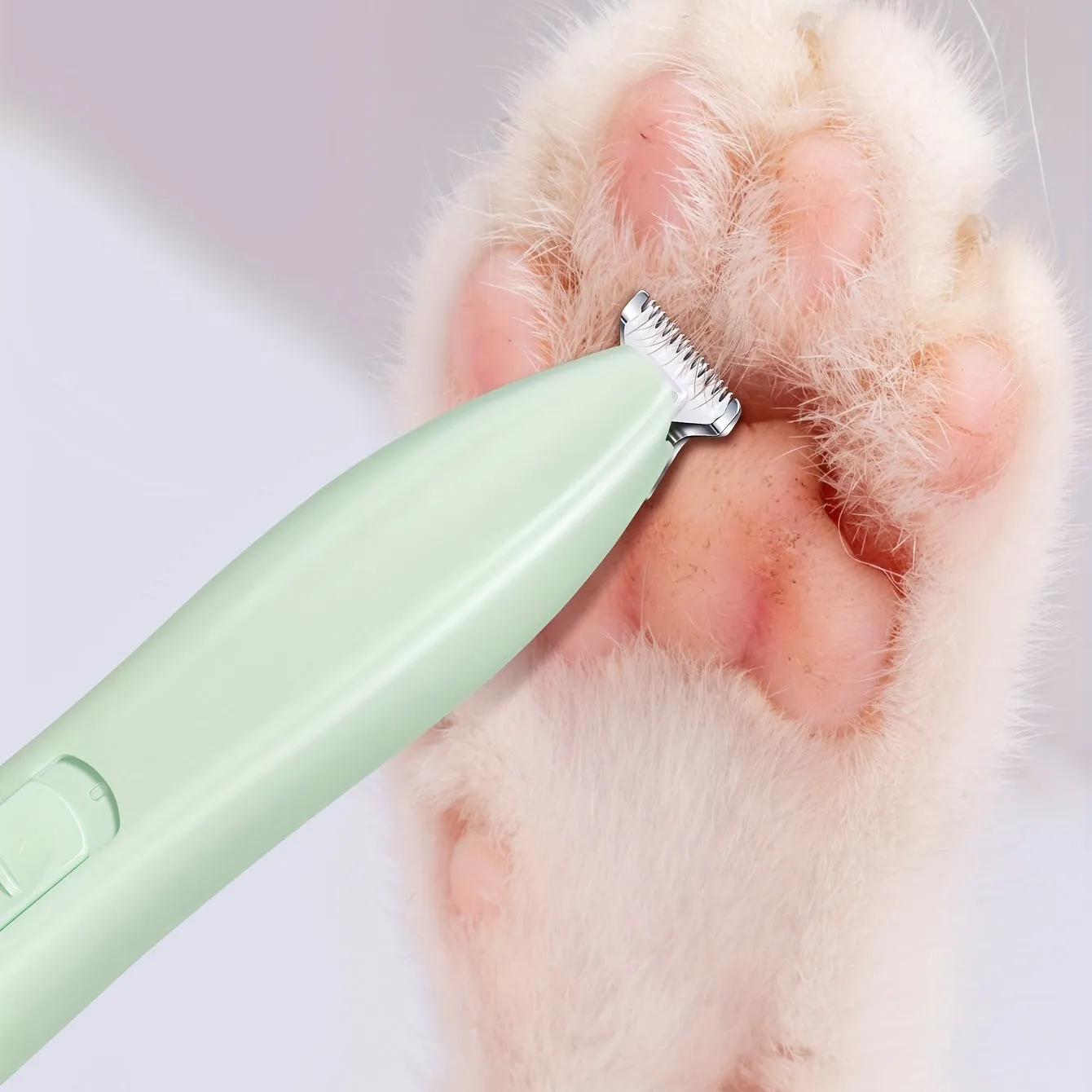 Enhance Pet Grooming with Pro Electric Dog Clippers