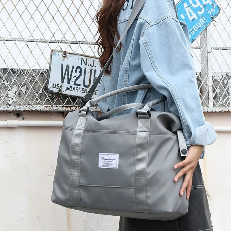 Fashion Ladies Portable Travel Bags Sports Fitness Gym Bags For Women Large-capacity Ultra-lightweight Storage Bags 2021