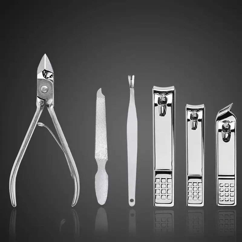 Manicure Set Nail Clippers Pedicure Kit | 18 Pieces Stainless Steel Manicure Kit Professional Grooming Kits | Nail Care Tools With Luxurious